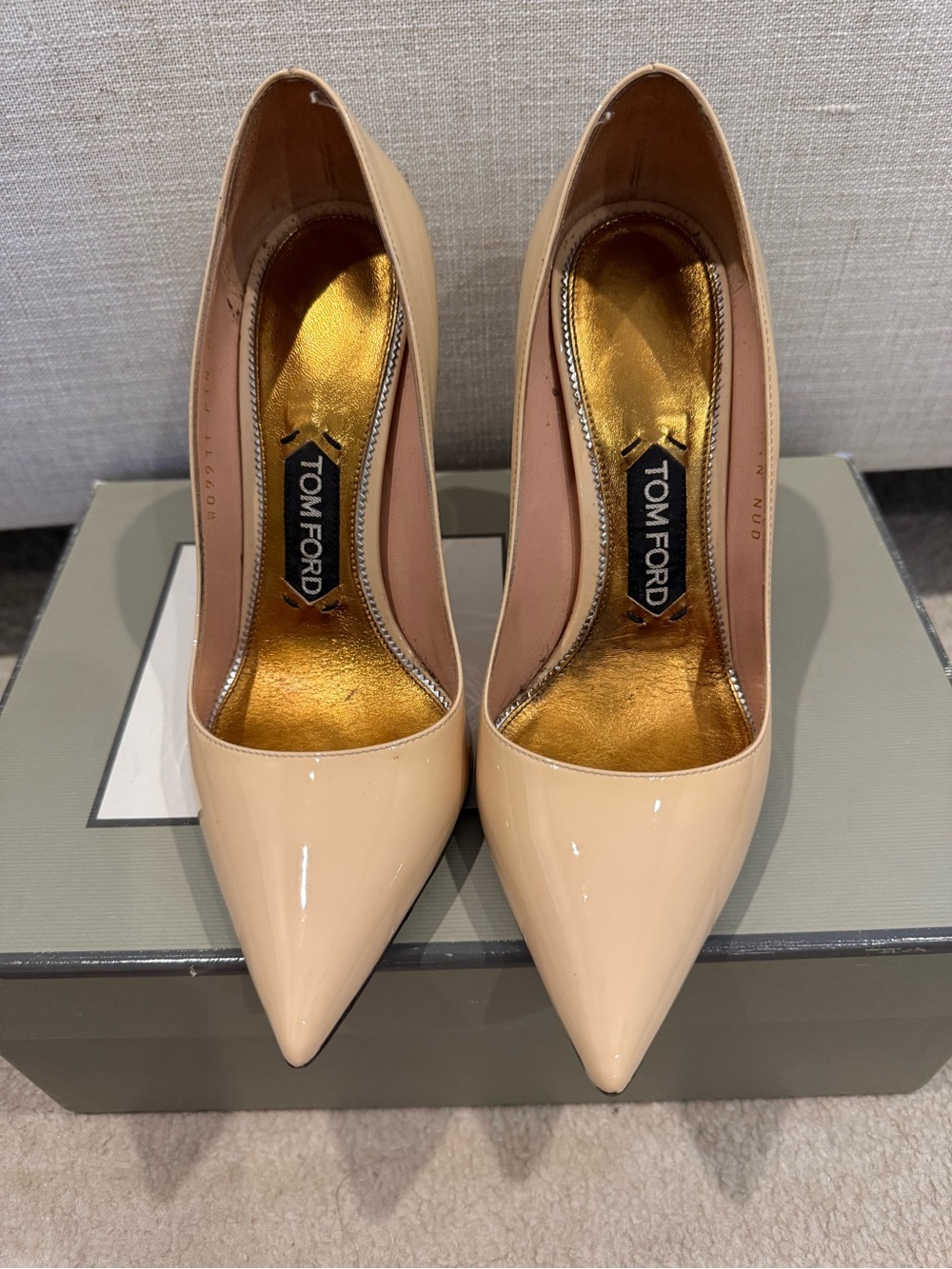 Tom Ford Nude Patent Leather Pointed Toe Pumps